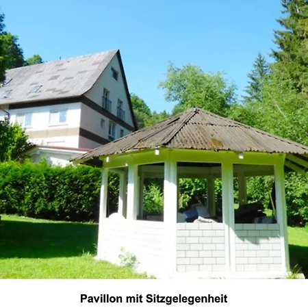 Apartamento 2 Zi. Fewo In Waldrandlage Mit Grossem Grundstuck *